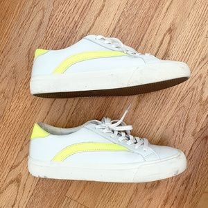 Madewell women’s sneakers! Amazing condition.